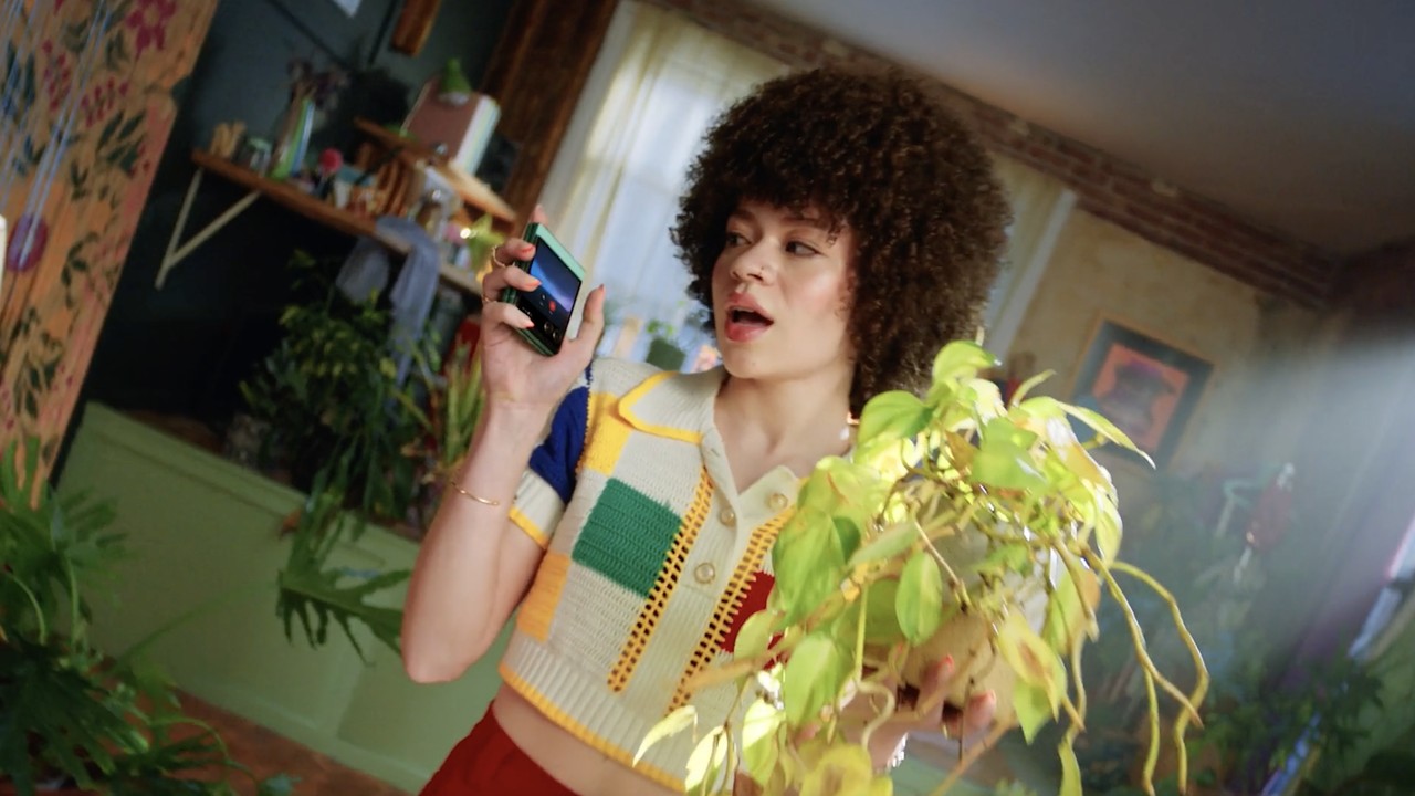 Motorola - 'House Plant'