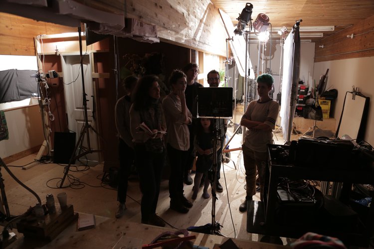 Clean Your Room crew (and Lina) reviewing the monitor in studio.
