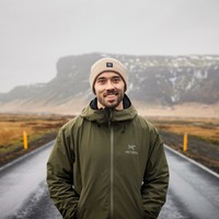 Nik Molson headshot