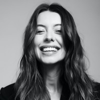 Roxanna Dunlop headshot
