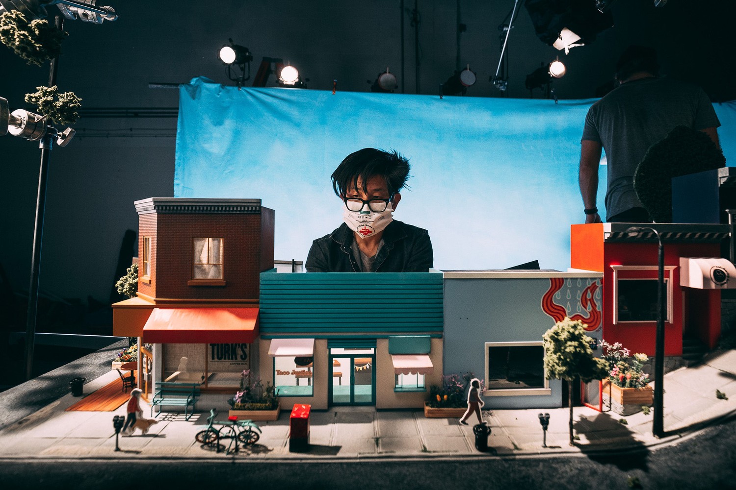 How to anticipate problems on a film set?