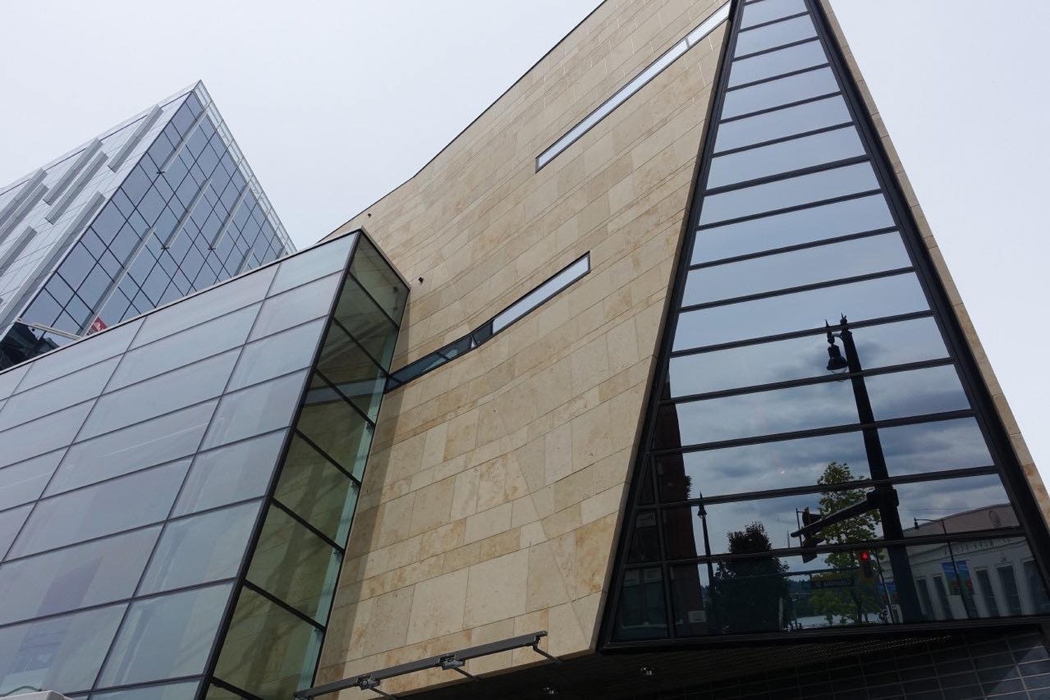 #40 Anvil Building, New Westminster #