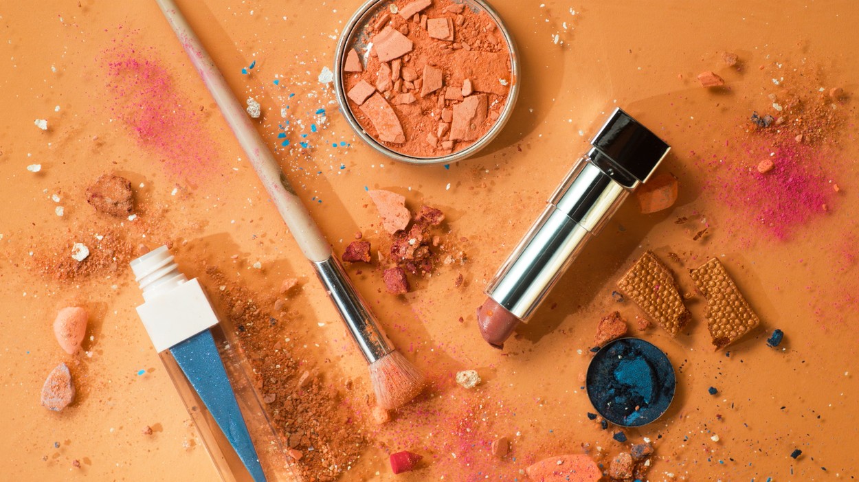Ziploc - Hot Mess Makeup Line 1