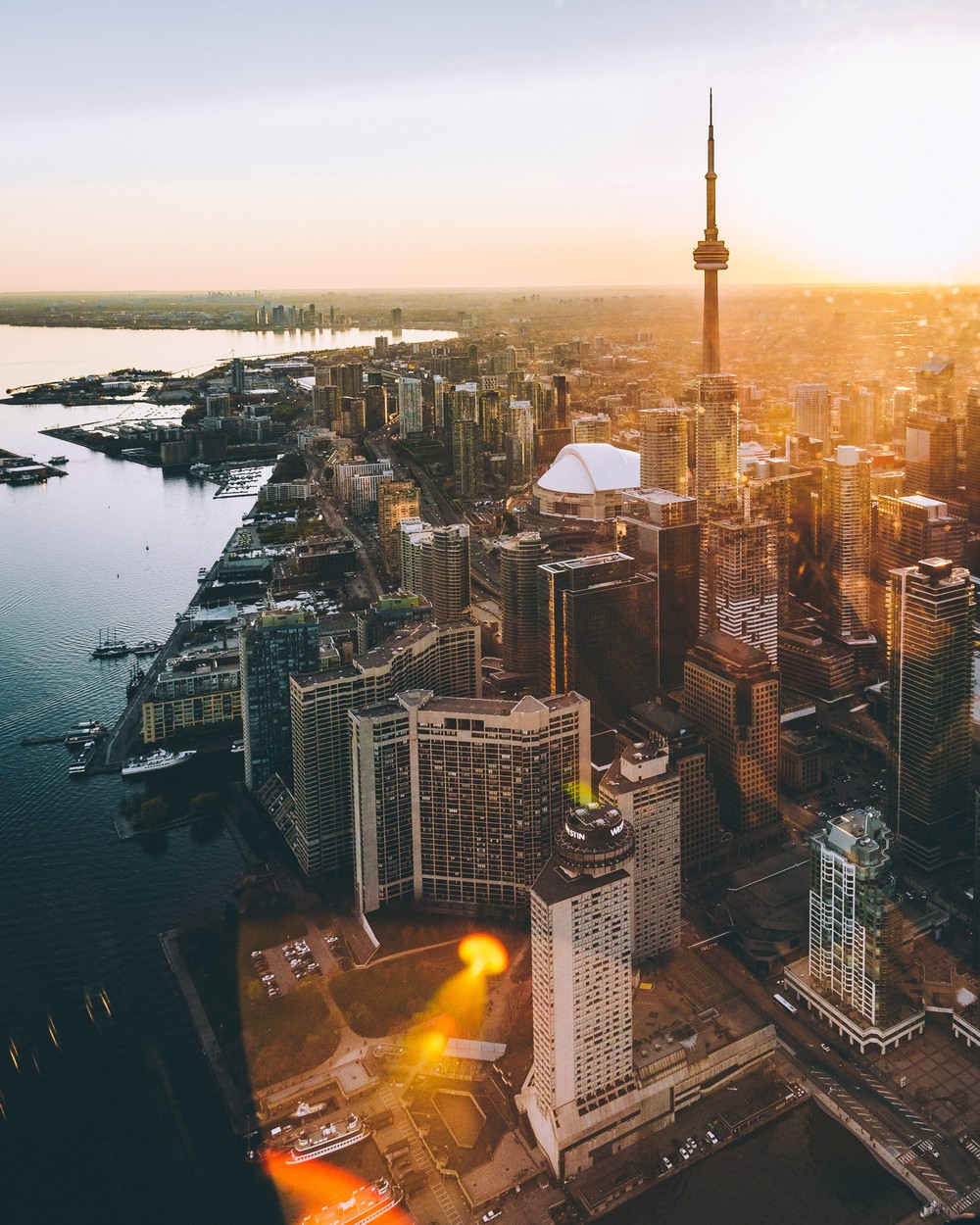 Toronto, Ontario - City at sunrise