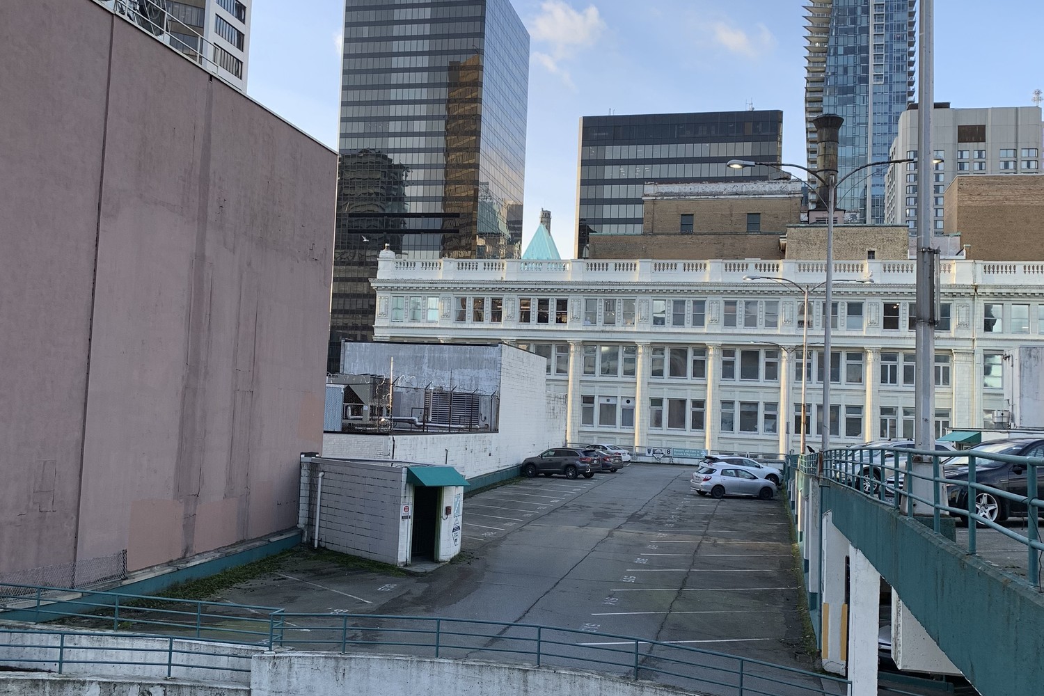 #19 Downtown Parkade - Georgia St & Richards St #